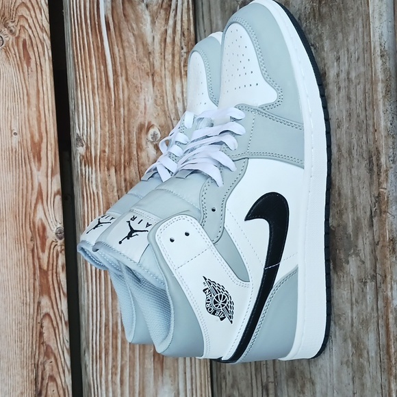 Jordan Other - Jordan 1 mids fog grey